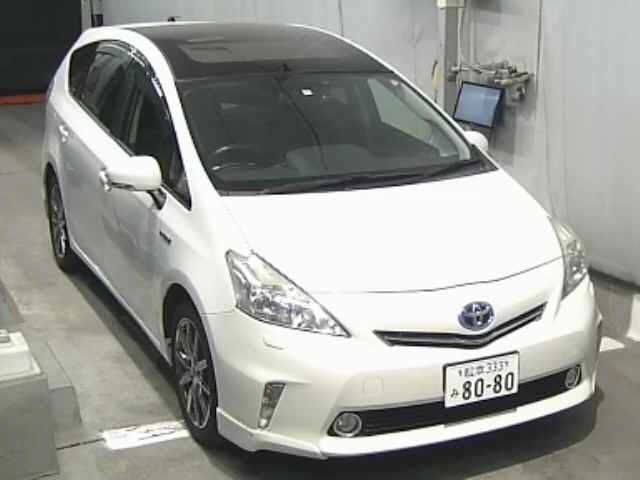 3050 Toyota Prius alpha ZVW41W 2013 г. (JU Nagano)